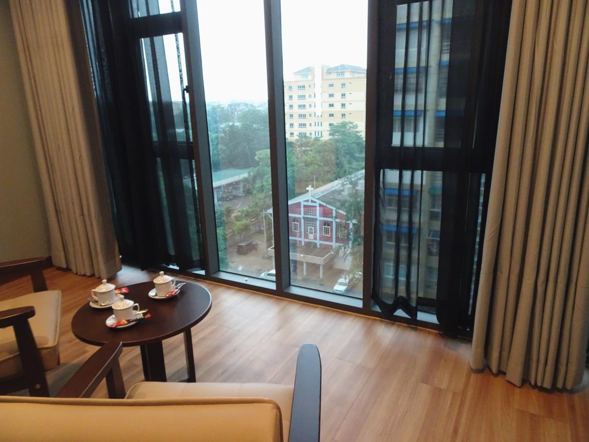 Hotel Azure Yangon Esterno foto
